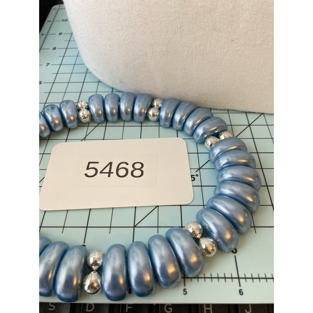 Vintage Blue Ribbed Bead Choker Necklace Silver Tone Retro Statement Chunky Glam - Picture 2 of 7